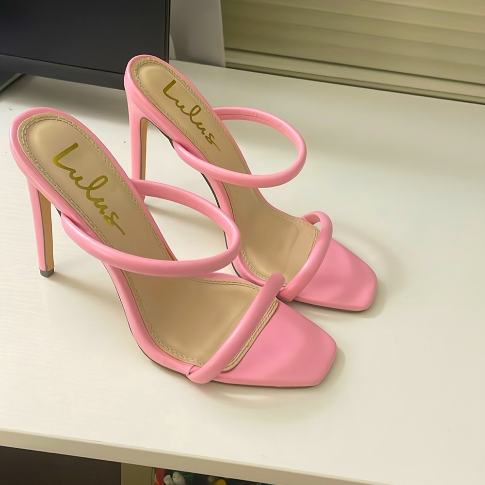 Bubble gum pink heels